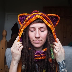 PATTERN Chunky Feeling Feline Hood