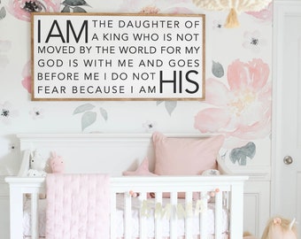 Jestem córką króla, jestem jego, oprawiony drewniany znak, dekoracja pokoju dziecięcego