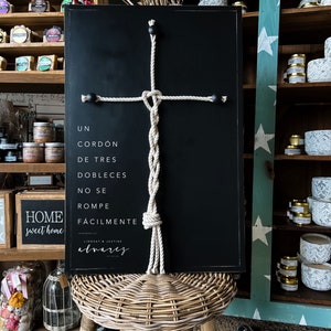 SPANISH Version Cross A Cord Of Three Strands Is Not Easily Broken Established Framed Wood Sign Wedding Sign Wedding Gift