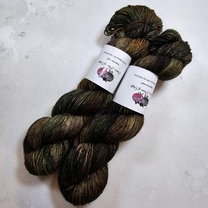 SW Merino Yak Nylon yarn, 4-ply, Fingering weight, 100g, FORAGING