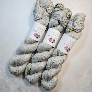 SW Merino yarn, Aran weight, 100g, VAPOUR