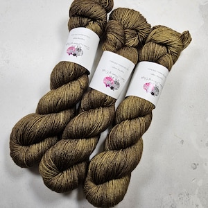 SW Merino / Nylon yarn, Fingering weight, 100 g, SWAMP