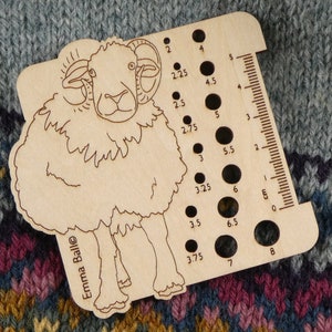 HERDWICK SHEEP knitting needle gauge