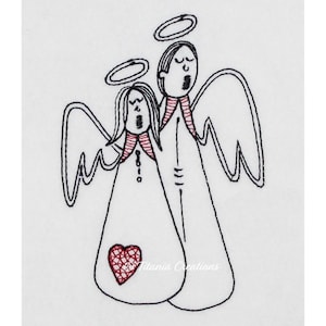 Peut inclure: Motif brodé de deux anges avec des auréoles et des ailes. Les anges portent des robes blanches avec des accents rouges et un cœur rouge. Le motif est souligné de fil noir. Le texte "Titania Creations" est en bas.