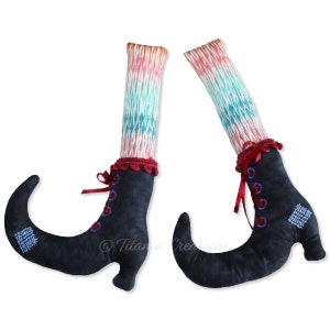 ITH Witch Legs. Pagan Machine Embroidery Design. Five Sizes Included. Instant Download by Titania creations