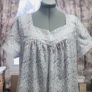Handmade Vintage style flannel short sleeve gown. XL/XXL you choose length.