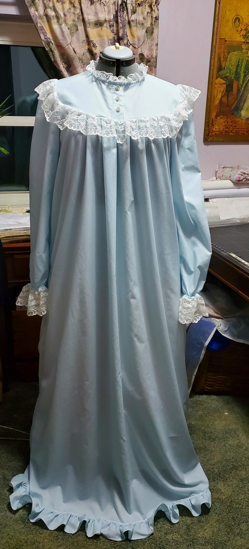 customized night gown