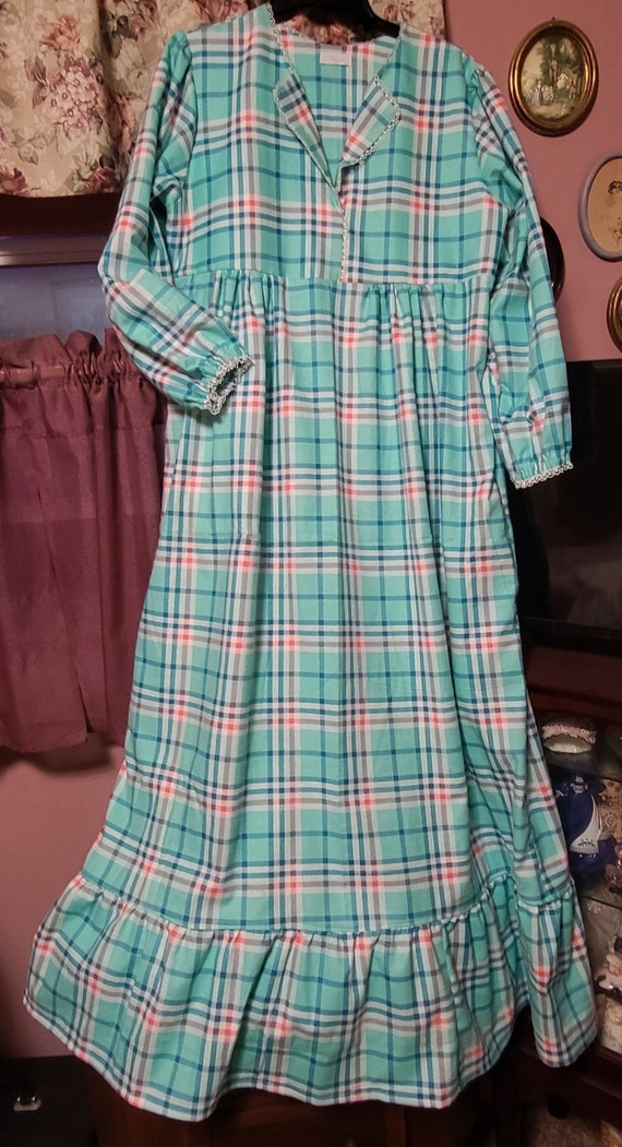 Flannel gown discount