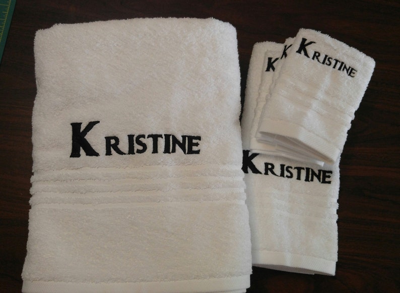 Monogrammed Towel Set, Personalized Towel Set, Monogrammed Bath Set, Wedding Gift, Graduation Gift image 1