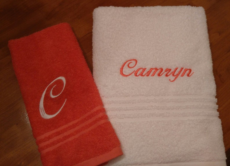 Monogrammed Towel Set, Personalized Towel Set, Monogrammed Bath Set, Wedding Gift, Graduation Gift, Christmas Gift image 1