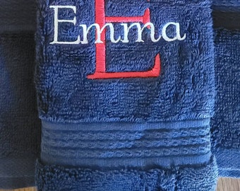 Personalized Washcloth with Embroidered Initial and Name, Monogrammed Washcloth, Graduation Gift, Christmas Gift