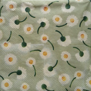 4 Decoupage Luncheon Napkins Sage Green with White Daisies Floral Daisy Flowers Emma Bridgewater Paper Napkins