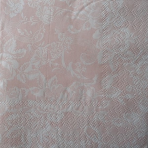 4 Decoupage Cocktail Napkins Pink with White Roses Flowers Leaves Pastel Pink Floral Shabby Chic Beverage Paper Napkins