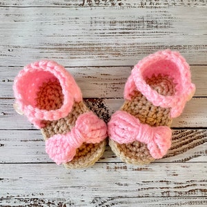 Crochet baby sandals bow, baby flip flops, baby sandals with bow, kids sandals image 1