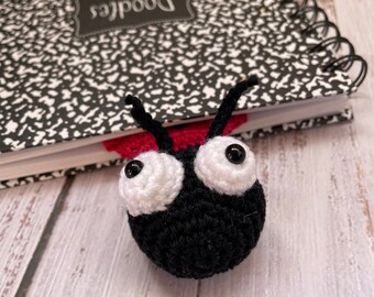 Crochet ladybug bookmark. Ladybug page holder. Lady bug accessories. Bookworm.