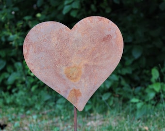 Metal Heart Garden Stake 21 Inches Tall