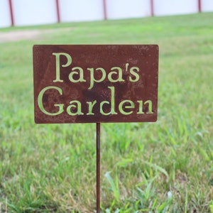 Papa&#39;s Garden Metal Yard Stake Marker 20 to 48 Inches Tall