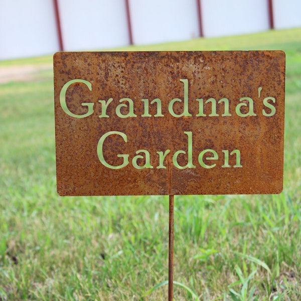 Grandma's Garden Metal Yard Stake 21 to 33 Inches Tall