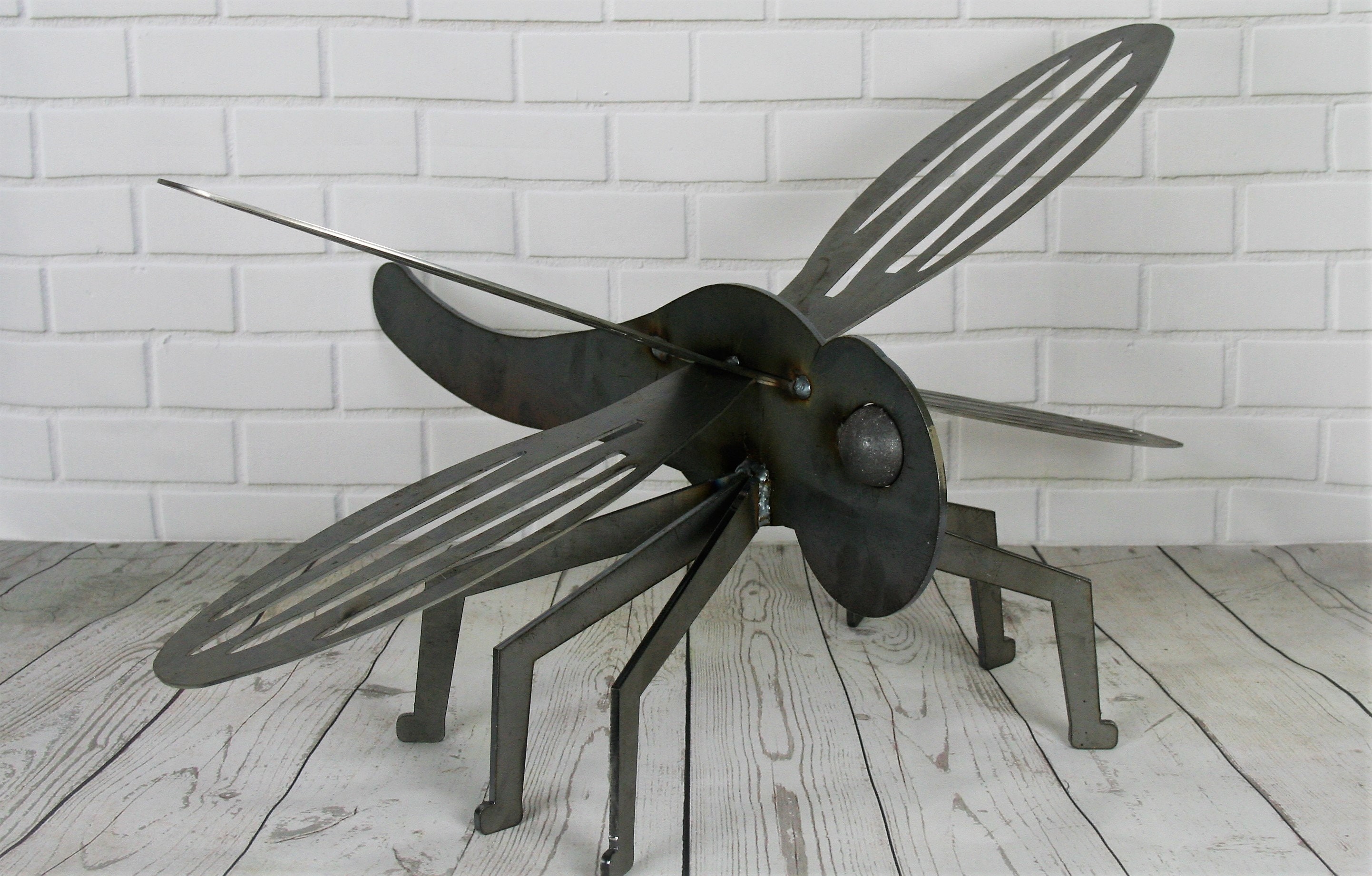 Giant Metal Dragonfly, rustic dragonfly, dragonfly sculpture, landscape