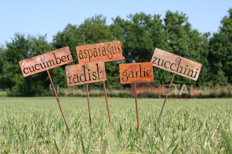 Classic Metal Garden Markers H through P for Herbs, Vegetables, Flowers and Other Plants image 3