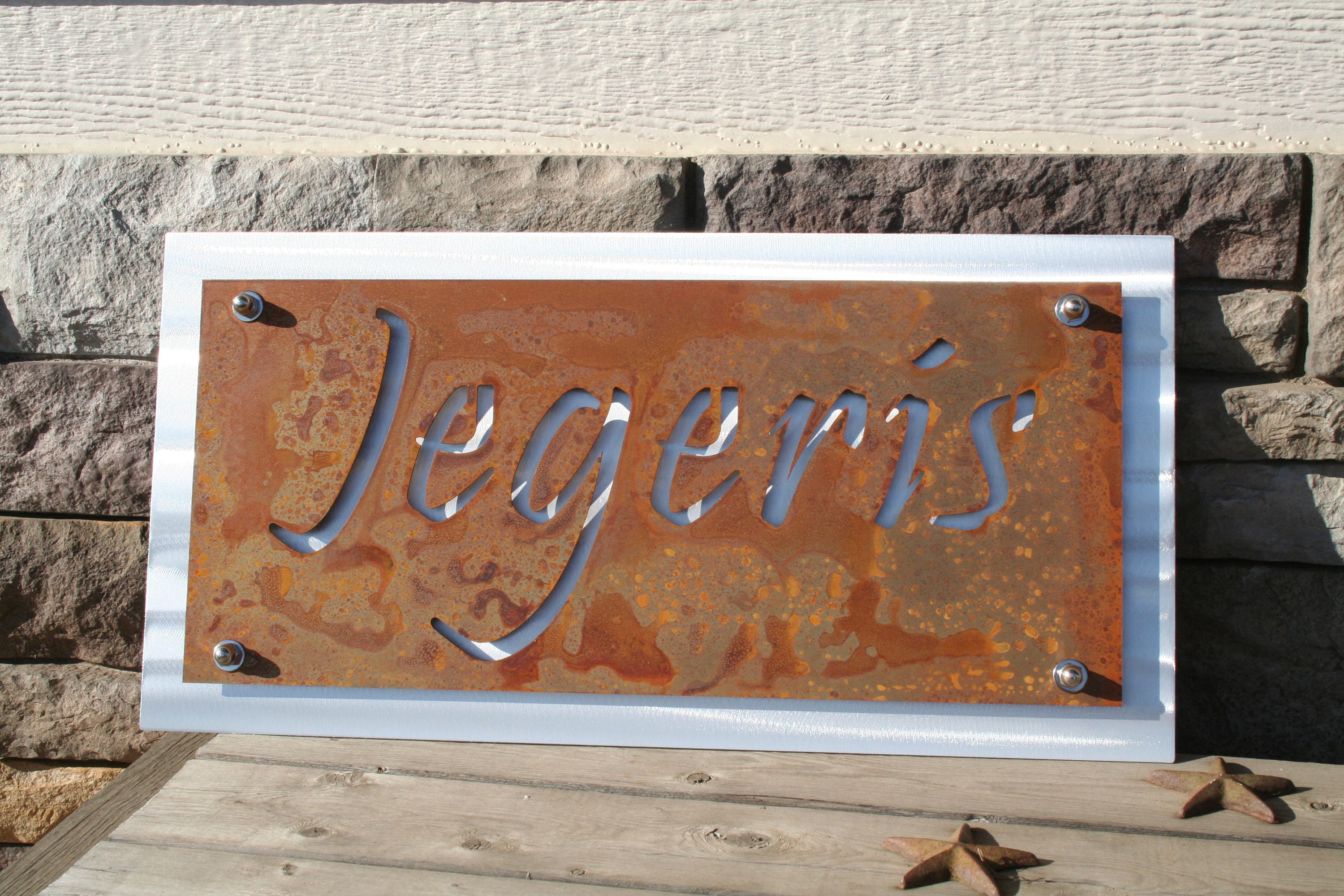 Customized rustic indoor outdoor metal name sign custom name sign 