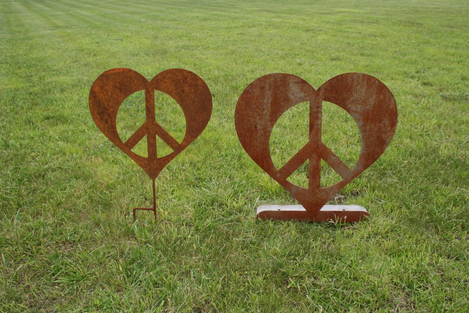 Home & Garden PEACE Sign Symbol Metal Garden Yard Lawn Art Stake Garden