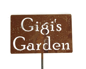Gigi's Garden Rustic Metal Yard and Garden Stake Marker 21 to 33 Inches Tall