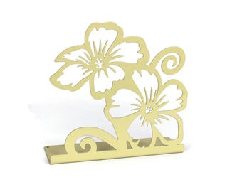 Tabletop Metal Decor