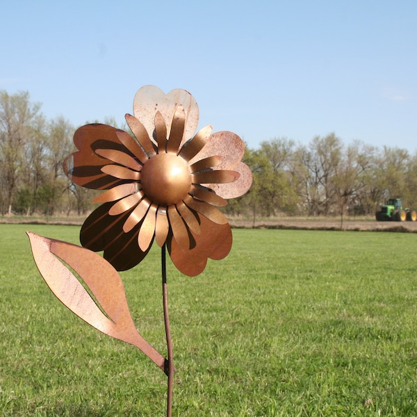 Metal Sunflower Stake Garden Art 34 Inches Tall