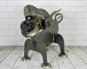 Flying Pig Steel Statue Outdoor Yard Art 15.25 Inches Tall