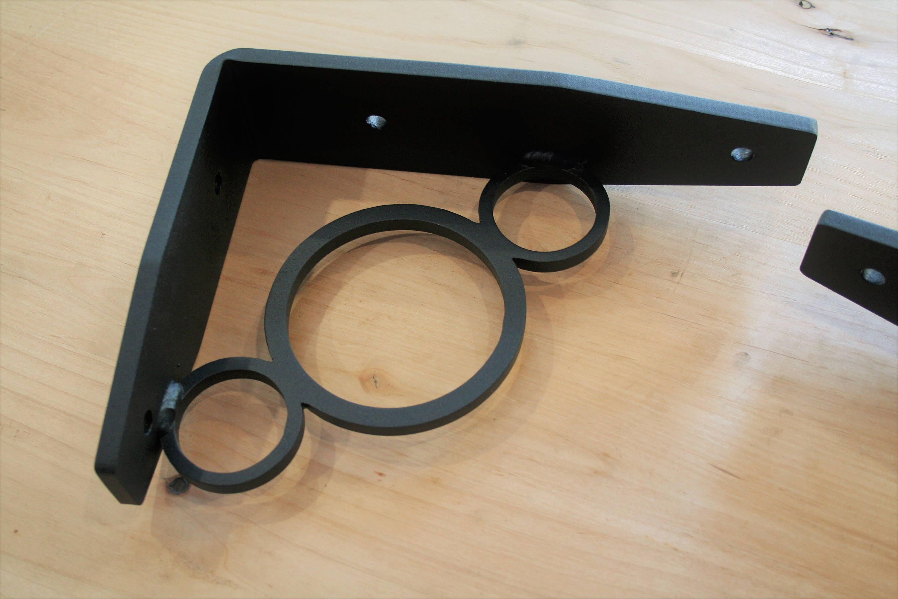 Super Duty Decorative Shelf Bracket Black Metal Bracket Circle