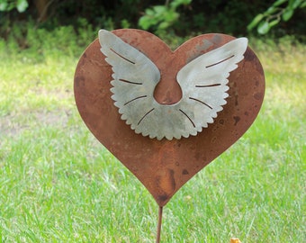 Angel Wings Metal Garden Stake Heart Memorial 23 Inches Tall