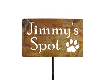 Customizable Metal Pet Memorial Stake with Paw Lower Corner 20 to 48 Inches Tall