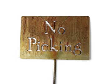 No Picking Metal Yard Stake 21 to 33 Inches Tall