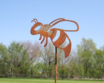 Bee Metal Garden Stake 22 Inches Tall