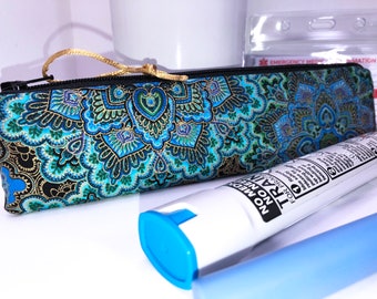 Elegant Brocade Single EpiPen Case, Diabetes Supply Bag, Insulated Auto Injector Zipper Pouch