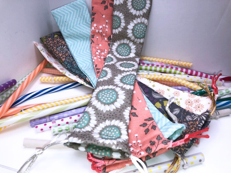 ZERO WASTE Reusable Straw Case Reusable Straw Bags Assorted Prints Reusable Drinking Straw Pouch Toothbrush Pouch Set of 5