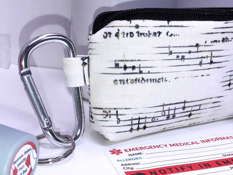 Sheet Music Asthma Inhaler Case Inhaler Holder Clip-on Small Zipper Pouch Coin Purse Inhaler Carrier
