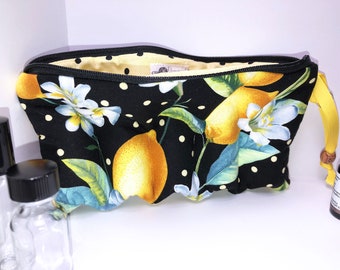 Essential Oil Bag Lemons, Secure Travel For Oils, Young Living Oil Case, doTerra Storage Bag, Essential Oils Storage