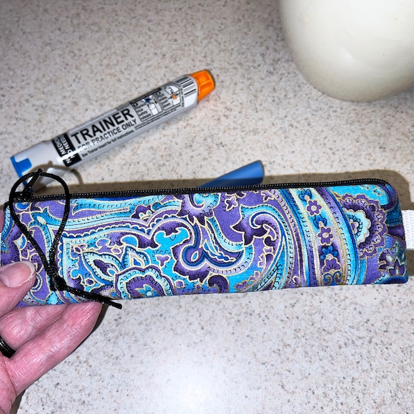 EpiPen Case - Attach to Anything on Each End of zipper Pouch, Insulated Diabetic Insulin, Weight Loss Injectors. Pen Pouch