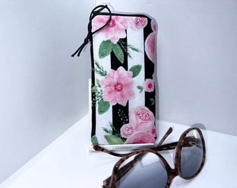Pink Roses Glasses Case, Spectacles Pouch, Thickly Padded Eyeglass Case, Fabric Eyeglass Pouch
