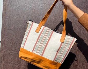 Fourre-tout en cuir guatémaltèque w / crossbody trap - cuir / coton