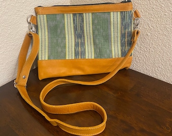 Embrayage guatémaltèque avec fixation de bandoulière - Cuir / Coton