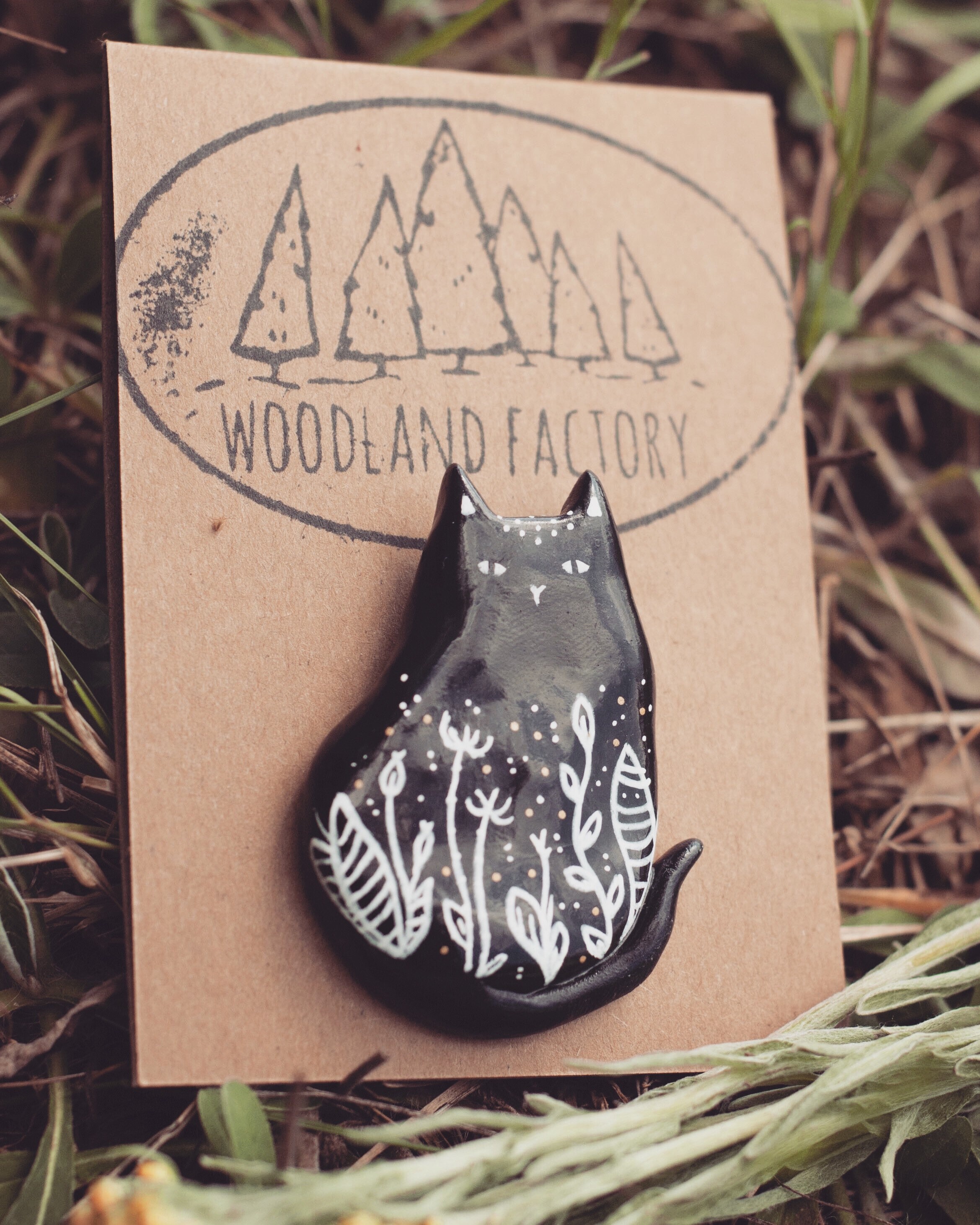 Black Cat Pin OR Magnet - Handmade Polymer Clay Lapel Pin, Animal ...