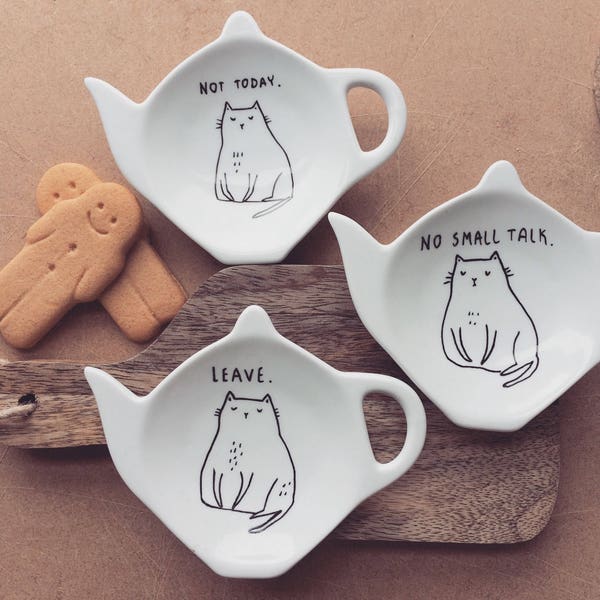 Antisocial Cat Tea Bag Holder / Spoon Rest - Pintado a mano personalizado divertido plato de tetera malvado divertido hipster peculiar lindo cómic de dibujos animados veganos