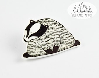 Badger Pin / Fridge Magnet / Needle Minder - Handmade Lapel Pin, Animal Brooch, Woodland Badge, Fridge Magnet, Embroidery Lover Gift