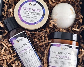 Spa Gift Box, Soy Candle, Bubble Bath, Body Polish & Bath Bomb