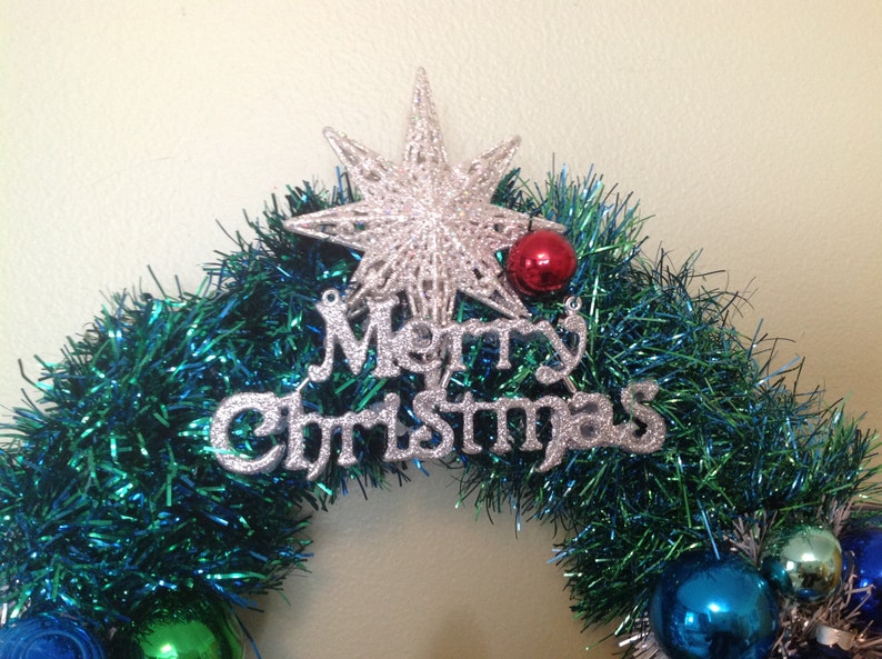 vintage mid mod Christmas ornament wreath blue RETRO kitsch