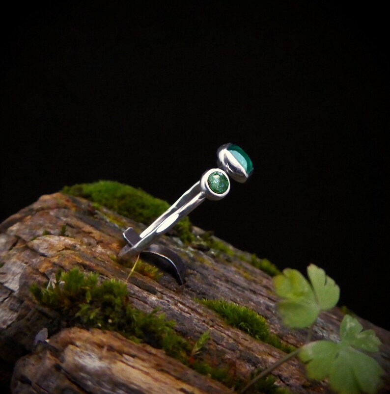 Delicate Emerald Ring