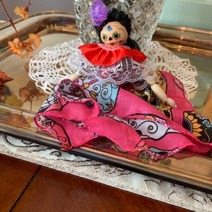 Muñeca del Día de los Muertos